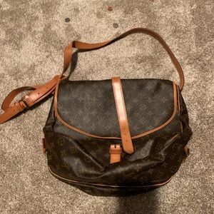 Louis Vuitton messenger bag
